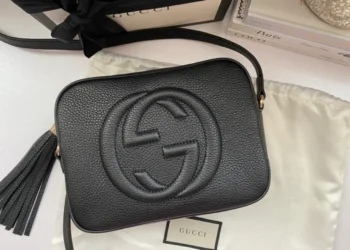 Can the Gucci Soho Disco Bag Be the Practical Yet Stylish Staple Every Fashionista Needs?