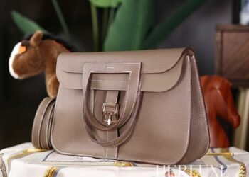 Is the Halzan Bag the New Must-Have for Women Who Demand Versatility and Style?