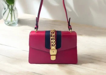 Is the Gucci Sylvie Bag the Ultimate Fusion of Bold Design and Premium Craftsmanship?