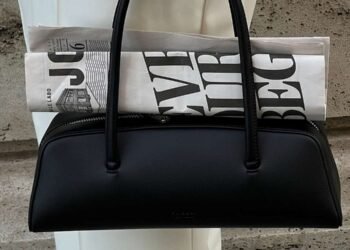 The Evolution of the Structured Handbag: Still a Favorite in 2025